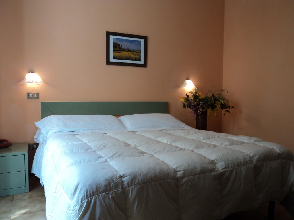 Hotel Zenith Montecatini Terme Zimmer foto