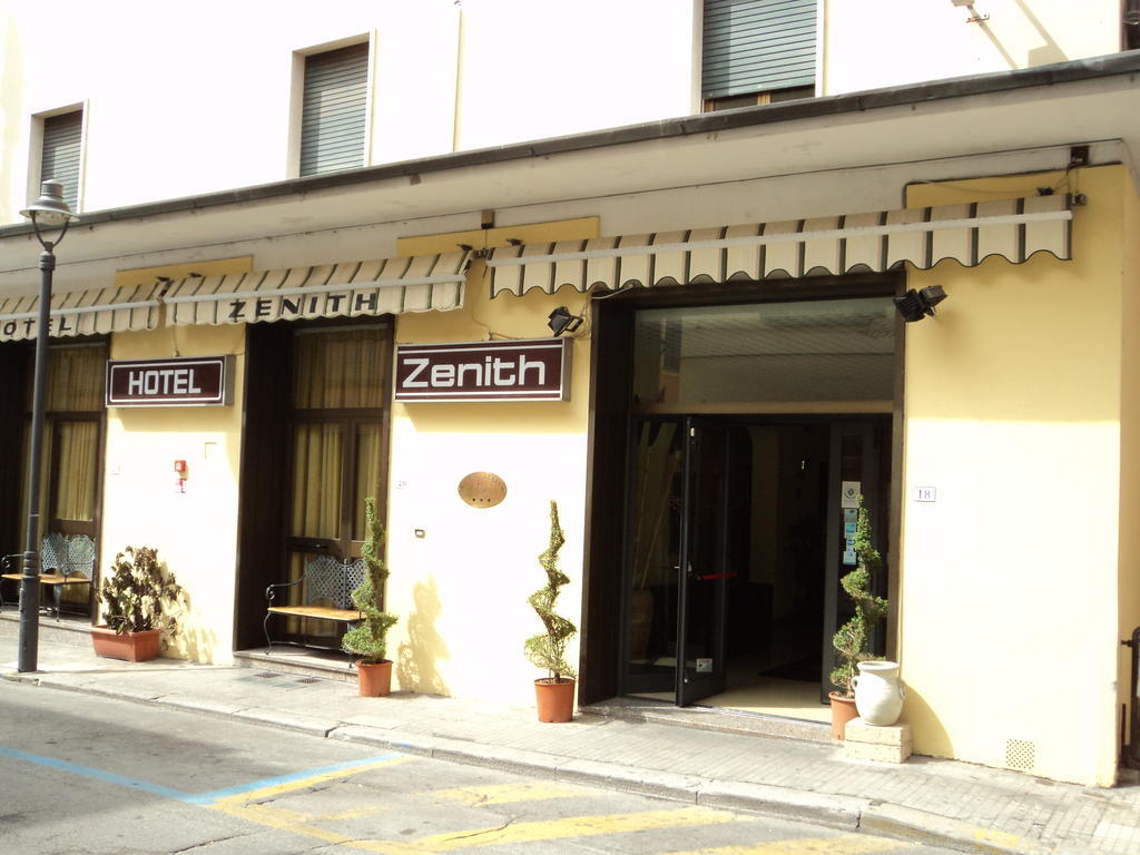 Hotel Zenith Montecatini Terme Exterior foto