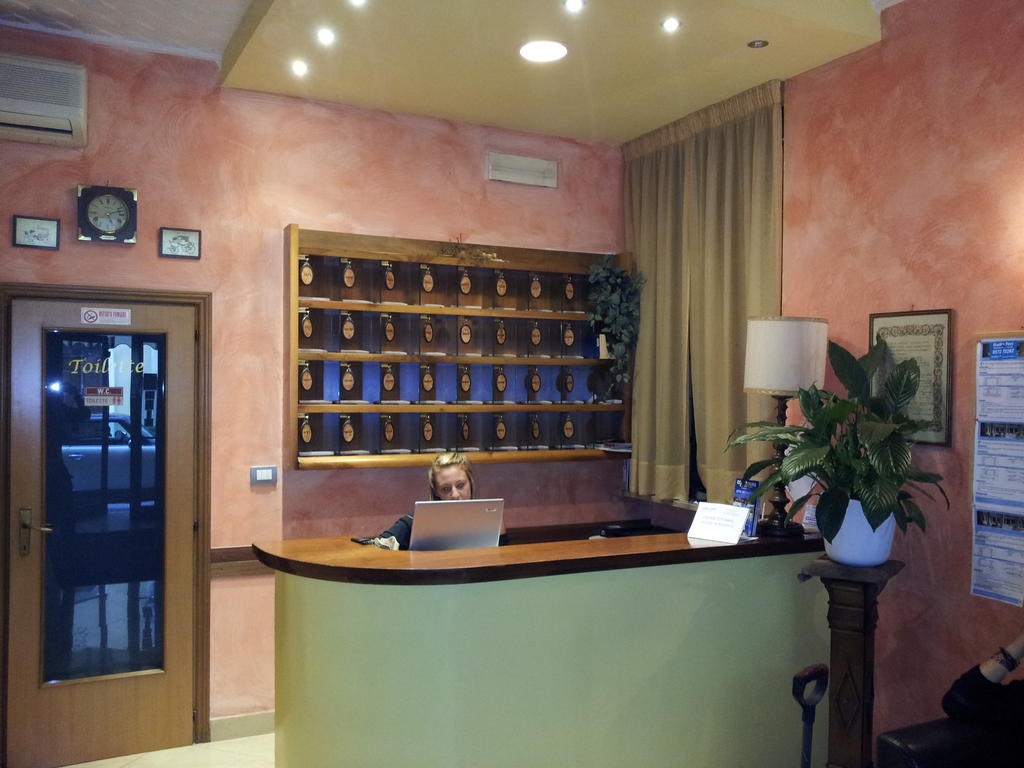 Hotel Zenith Montecatini Terme Exterior foto
